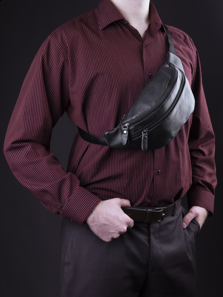 Сумка на пояс Baggins 018 черная