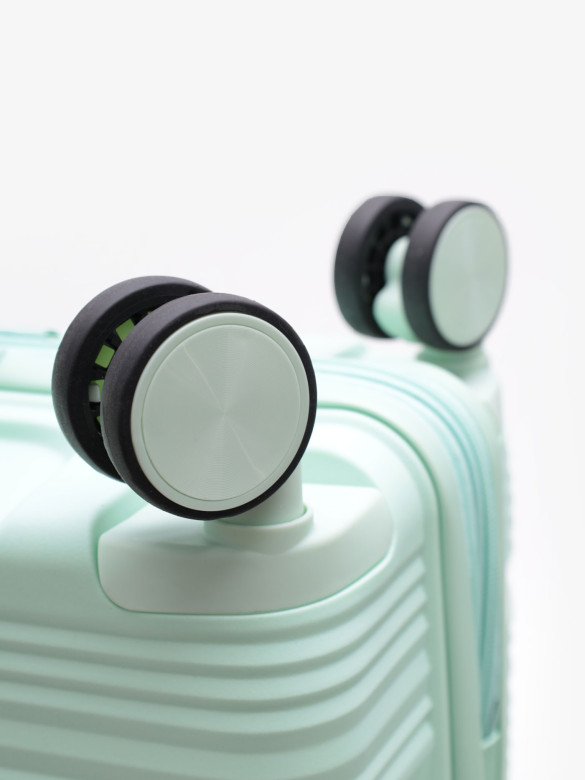 Чемодан Weina Б01-PP304 полипропилен Чемодан Weina Б01-PP304 полипропилен