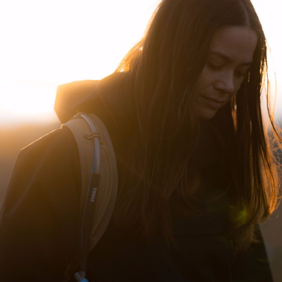 Рюкзак велосипедный с гидратором Thule AllTrail, 22L, Faded Khaki Рюкзак велосипедный с гидратором Thule AllTrail, 22L, Faded Khaki