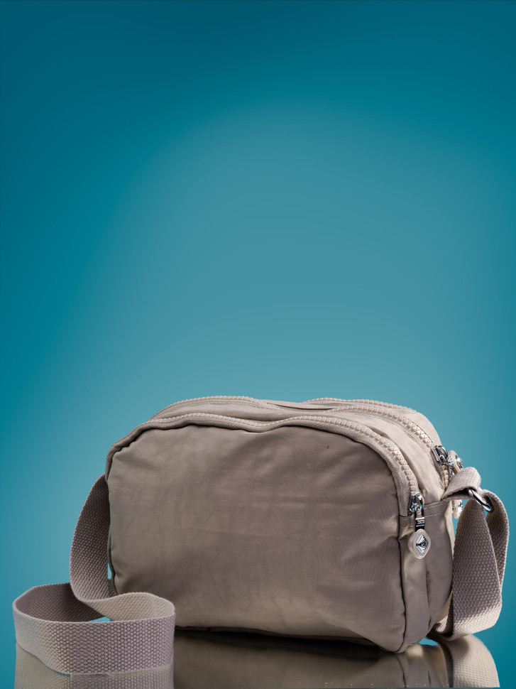 Сумка женская Bobo 8207 бежевая Сумка женская Bobo 8207 бежевая