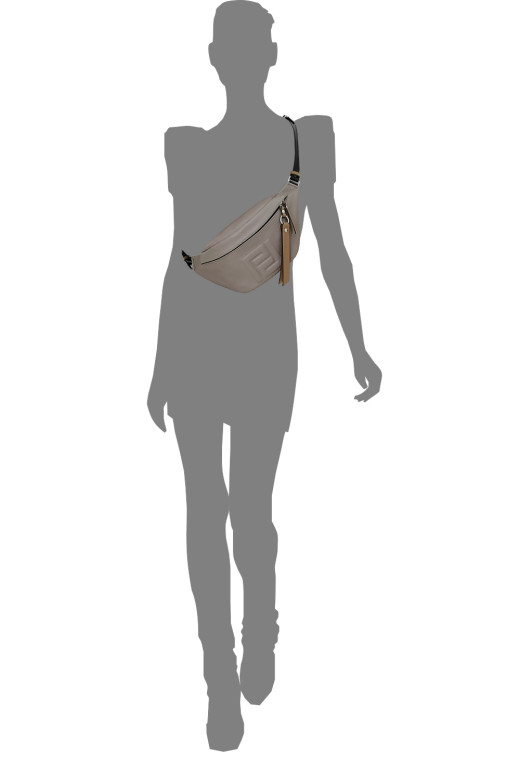 Сумка Protege Ц-482 белая флотер+гладкая Сумка Protege Ц-482 белая флотер+гладкая