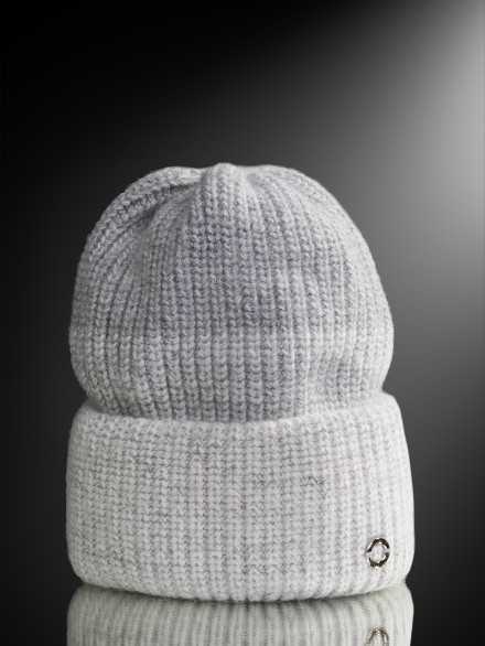 Шапка женская 12650 MARHATTER серо-белый (56-58)