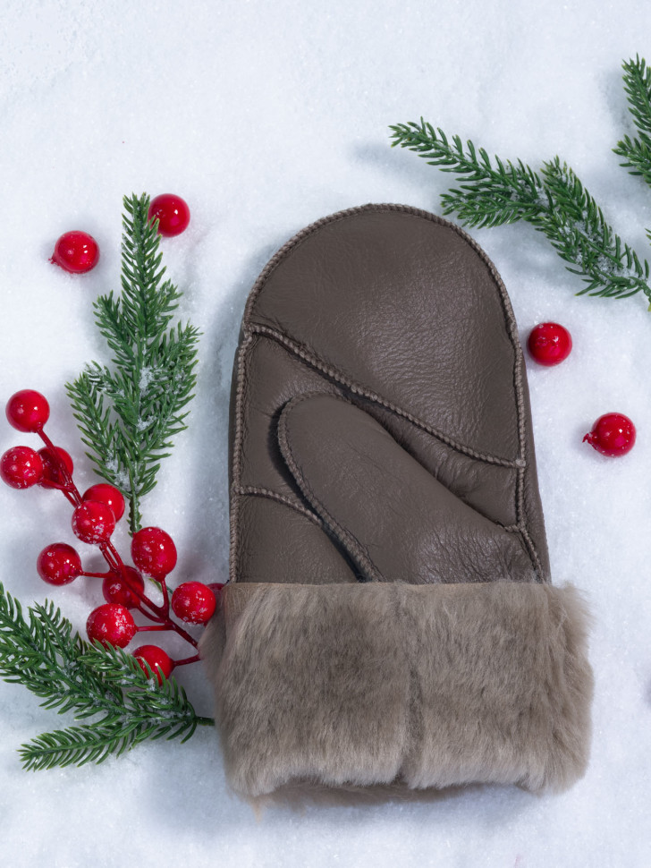 Варежки женские Baggins 0180 дубленка коричневые