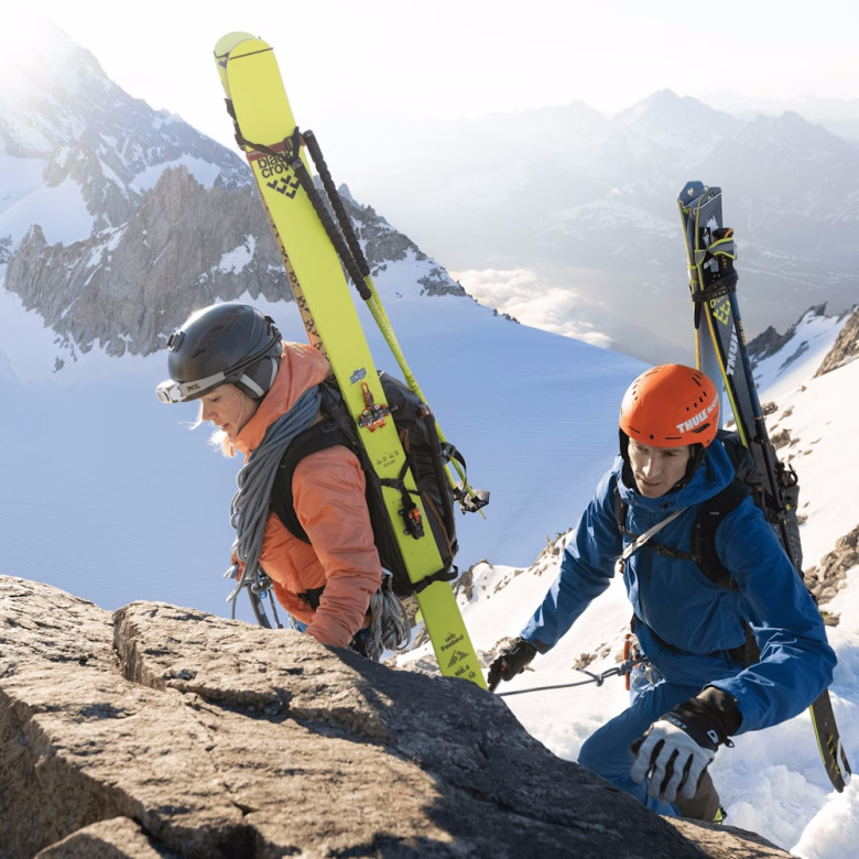 Туристический рюкзак Thule Stir Alpine 40L 3204502 Obsidian